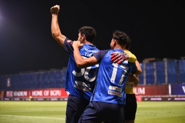 Bangkok-Tayland-20 Mar 2021-Bg Prathum oyuncusu BG Prathum ile Tayland 'daki Leo Stadyumu' nda ratchaburi karşı karşıya