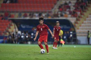 Bangkok-Tayland-16 Ocak 2020: Tran thanh son # 8 Vietnamlı oyuncu AFC U23 şampiyonluğu 2020 ile DPR Korea arasında Tayland rajamankala Stadyumu 'nda