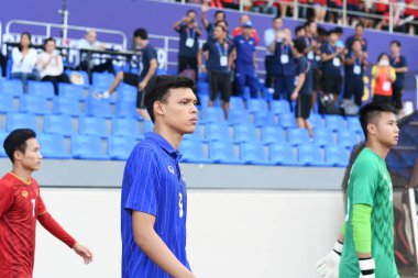 Laguna-Philippine-5 Aralık 2019: Supachai, Tayland Futbol Stadyumu, Filipin 'de Vietnam' a karşı SEAGAMES 2019 sırasında Tayland 'ın 9 numaralı oyuncusu olarak görev yaptı.