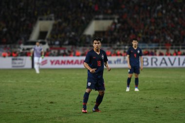 Hanoi-Vietnam-19 Kasım 2019: Chanathip şarkı sözü yazarı Tayland 'da Fifa Dünya Kupası Katarı 2022' de Vietnam 'a karşı benim dinh stadyumumda