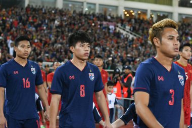 Hanoi-Vietnam-19 Kasım 2019: Eakkanit Panya Tayland Oyuncusu Fifa Dünya Kupası Katarı 2022 'de Vietnam' a karşı benim dinh stadyumumda
