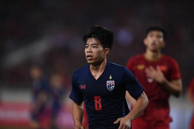 Hanoi-Vietnam-19 Kasım 2019: Eakkanit Panya Tayland Oyuncusu Fifa Dünya Kupası Katarı 2022 'de Vietnam' a karşı benim dinh stadyumumda