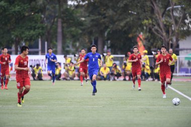 Laguna-Philippine-5 Aralık 2019: Supachai, Tayland Futbol Stadyumu, Filipin 'de Vietnam' a karşı SEAGAMES 2019 sırasında Tayland 'ın 9 numaralı oyuncusu olarak görev yaptı.