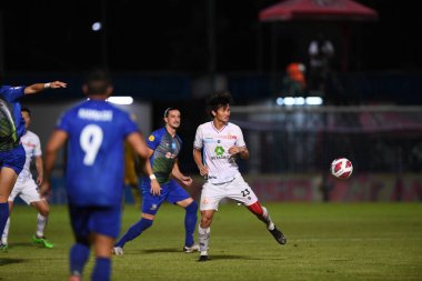 Bangkok-thailand-11-SEP-2021-WitTAWIN KLOWUTTIWAT # 23 Lumphun savaşçısı 2021 'de gümrük ladkrabangları arasında Lumphun savaşçısı ile Tayland' ın başkenti Ladkrabang54 Stadyumu 'nda karşılaşacak.