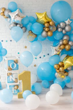 Oğlan için mavi dekor