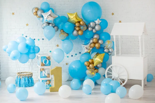 Blue decor for first birthday for boy