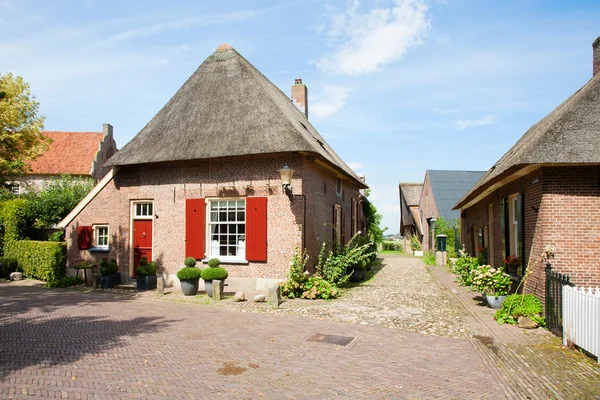 Liten stad i Nederländerna — Stockfoto