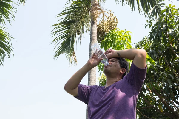 Heat stroke on the sun — Stock Photo, Image