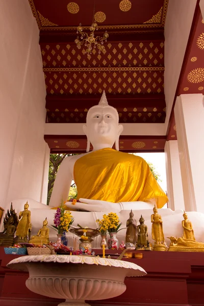 Weißer Buddha — Stockfoto