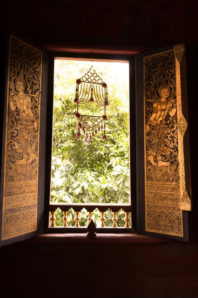 Okna świątyni — Zdjęcie stockowe