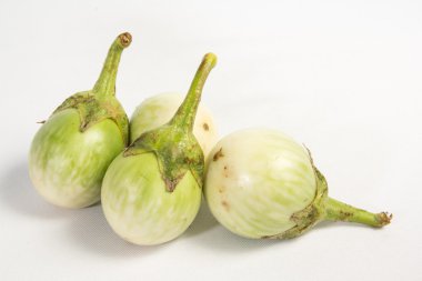 küçük patlıcan