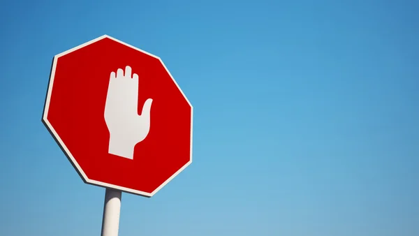 Stop Sign with Clipping Pat — Stock Photo, Image