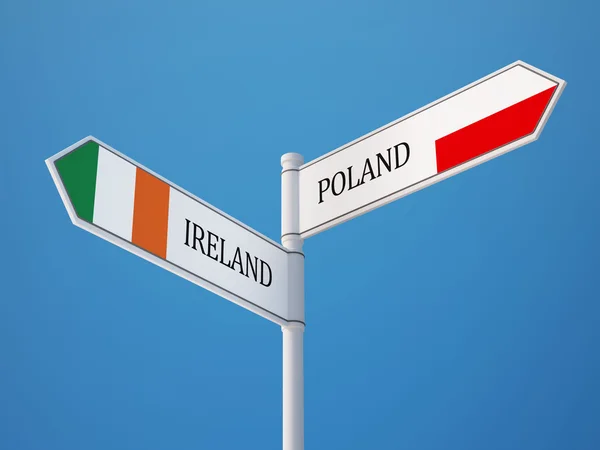 Polen Irland tecken flaggor koncept — Stockfoto