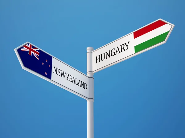 Conceito de Bandeiras de Sinais da Nova Zelândia Hungria — Fotografia de Stock