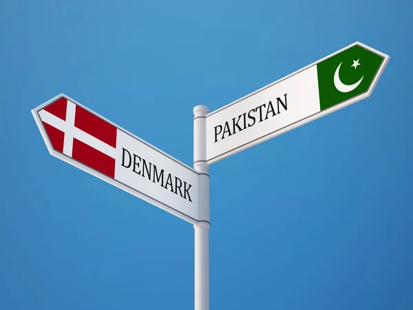 Pakistan Danmark Sign flaggor koncept — Stockfoto
