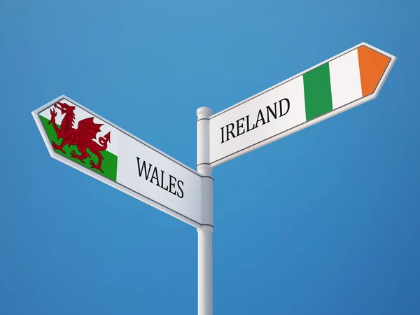 País de Gales Irlanda Sign Flags Concept —  Fotos de Stock