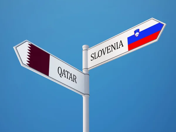 Slovenien Qatar tecken flaggor koncept — Stockfoto