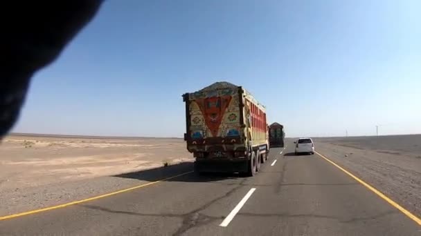 Moto Abenteuer Nach Indien Wüstenstraße Der Indischen Straße Stockvideo