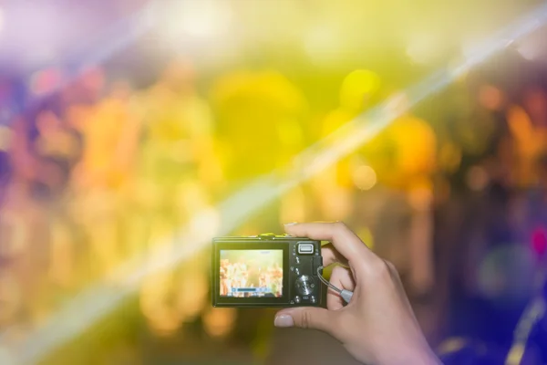 Fotograferen tijdens een concert — Stockfoto