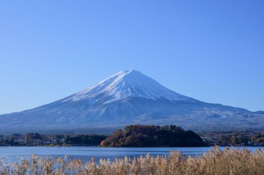 Fuji Dağı 'nın doğal arka plan görüntüsü