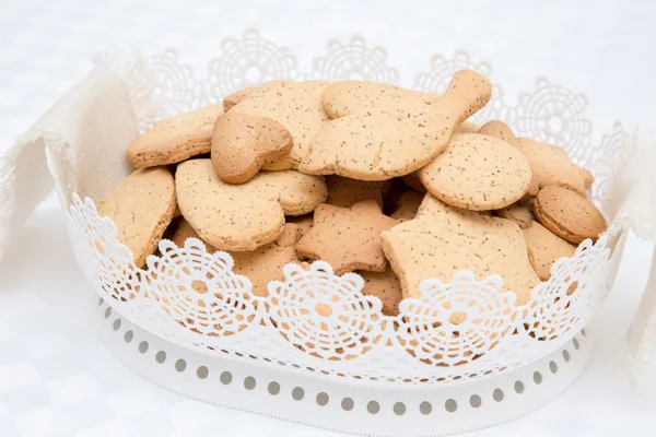 Haşhaş tohumlu bisküviler