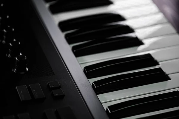 Black White Midi Keyboard Keys — Stock Photo, Image