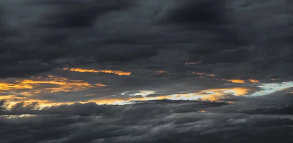 Himmel Med Moln Vid Solnedgången — Stockfoto