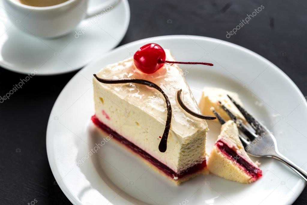 Raspberry cheesecake with sweet cherry
