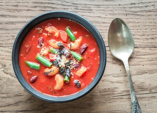 Gedeelte van minestrone soep — Stockfoto