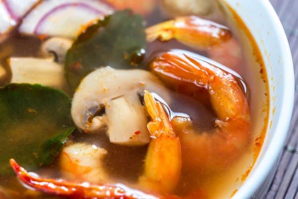 Тайський томатний суп — стокове фото
