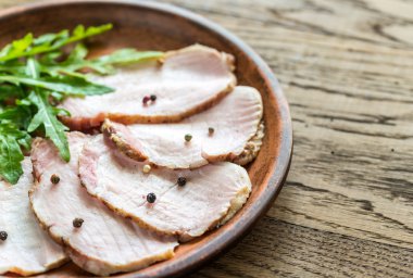 Fırında etli taze roket salata