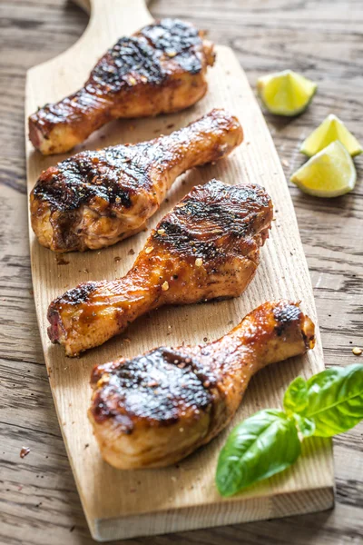 ızgara tavuk drumsticks