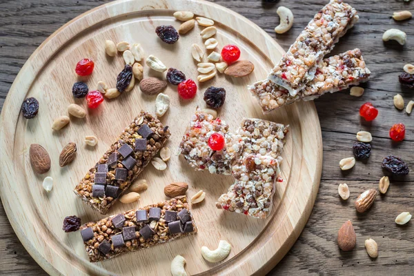Granola bars with dried berries and chocolate — Stock Photo, Image