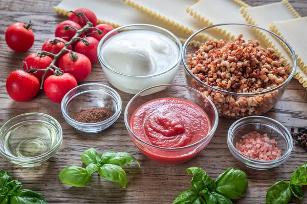 Ingredients for lasagne — Stock Photo, Image