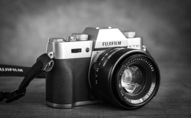 Fujifilm X-T10 aynasızlar dijital kamera