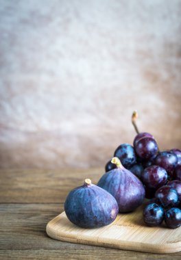 Taze incir ve üzüm