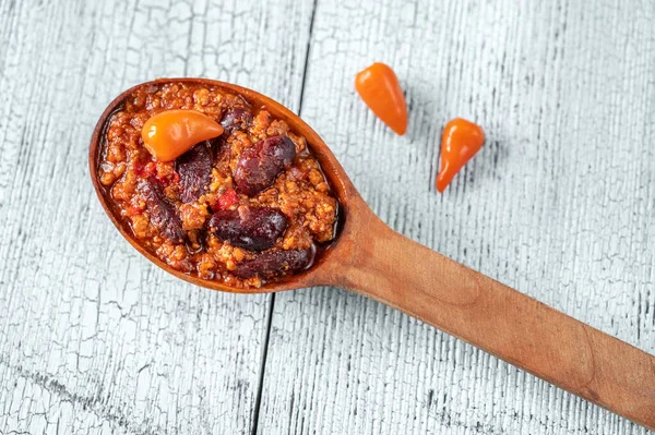 Cuchara Madera Chile Con Carne Cerca —  Fotos de Stock