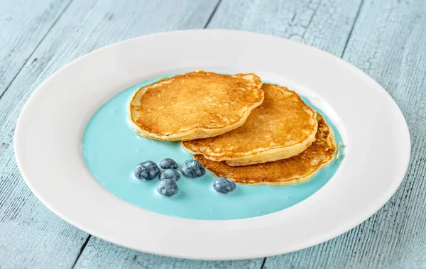 Pancakes Fresh Blueberries Cream Sauc — Stock Photo, Image