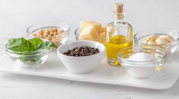 Los Ingredientes Para Pesto Salsa Famosa Italiana —  Fotos de Stock