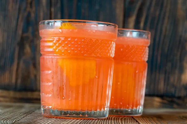 Twee Glazen Orange Blossom Cocktail — Stockfoto