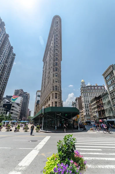 ニューヨーク 22日 Flatiron の建物の Nyc 2014 日にニューヨークで見られるように この象徴的な三角の建物マンハッタンの第 Ave に位置が — ストック写真