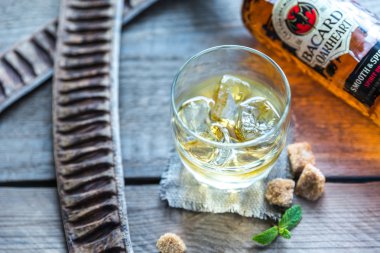 Bacardi Oakheart ROM