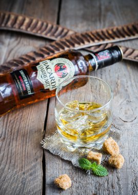 Bacardi Oakheart ROM
