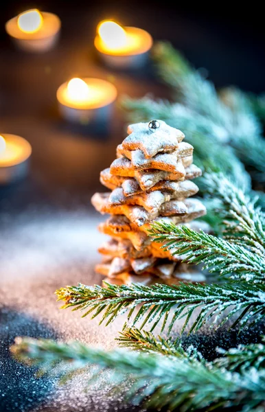 Ev yapımı tatlı Noel ağacı — Stok fotoğraf