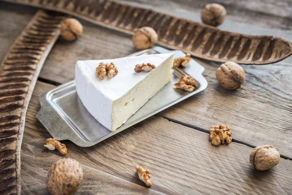 Brie cheese with nuts — Stock Photo, Image