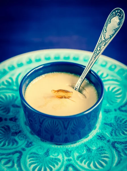 Caramelo crema en la olla — Foto de Stock