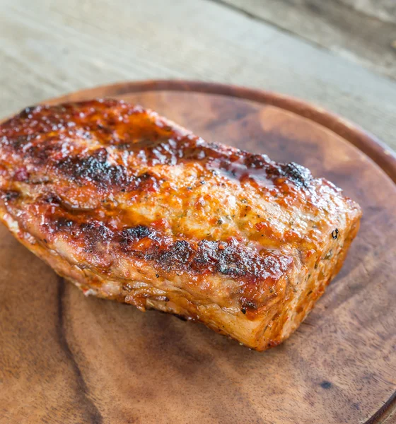 Kızarmış domuz eti.