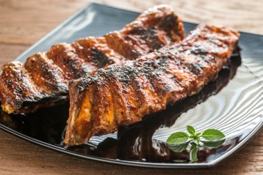 Izgara domuz pirzolası.