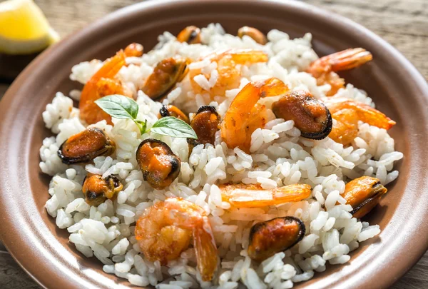 Carnaroli Reis mit Meeresfrüchten — Stockfoto