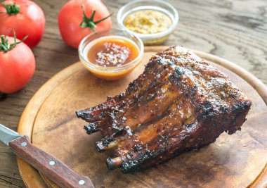 Barbekü soslu ızgara domuz pirzola